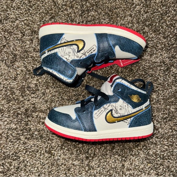 Jordan Other - Jordan 1 Mid SE "Armory Navy/Metallic Gold/Pale Ivory" Toddler Boys' Shoe size 8